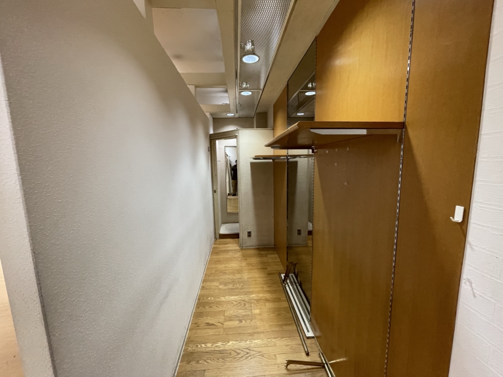 兵庫県神戸市兵庫区荒田町店舗物件（みなとがわプラザ）【賃店舗・貸事務所】）店舗内3バックヤード